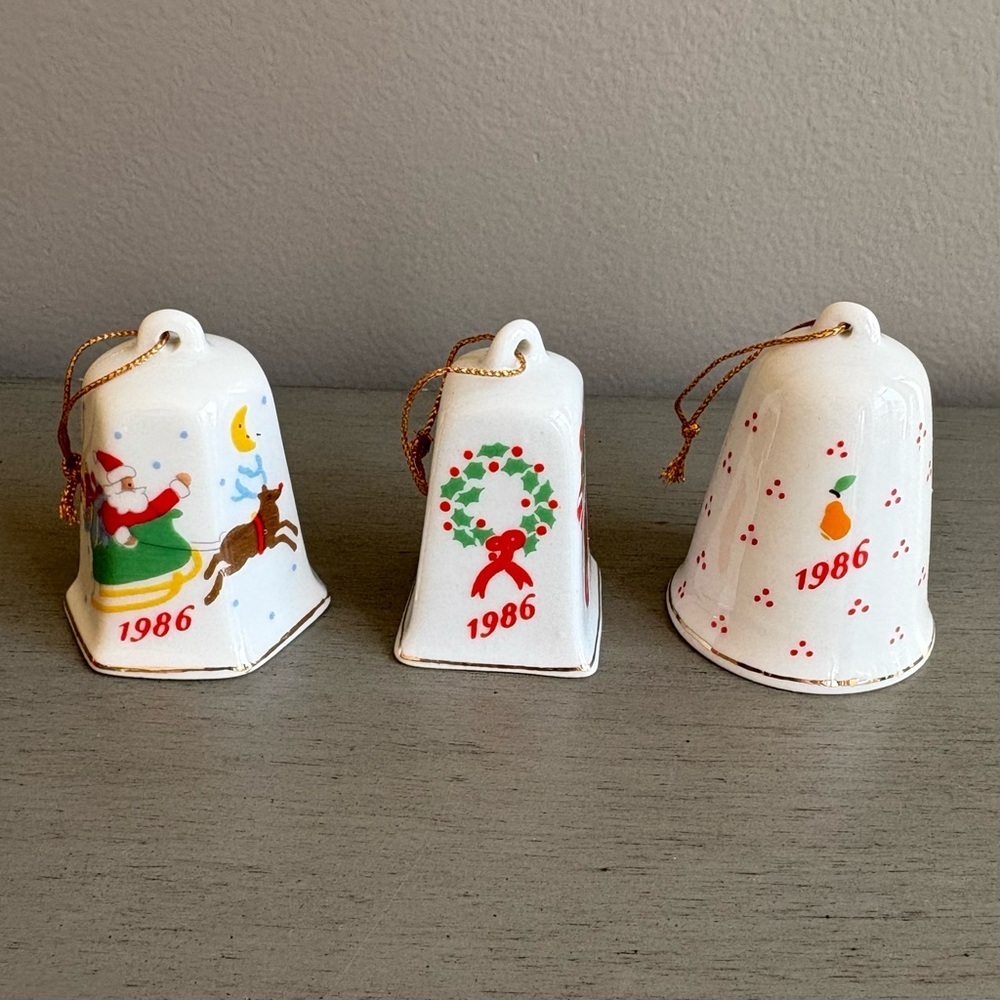 Vintage Lillian Vernon 1986 Porcelain Bell Christmas Ornament 2" Lot of 3 White